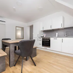  Apartament Next To Schoenbrunnpalace Close To Public Transport - Myschoenbrunn